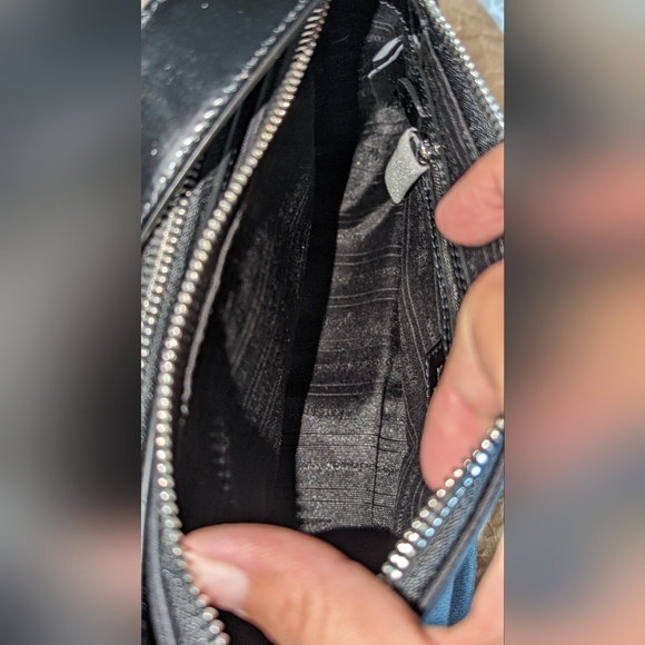 Kate Spade Sam Icon East-West Medium Crossbody EUC - Picture 10 of 14